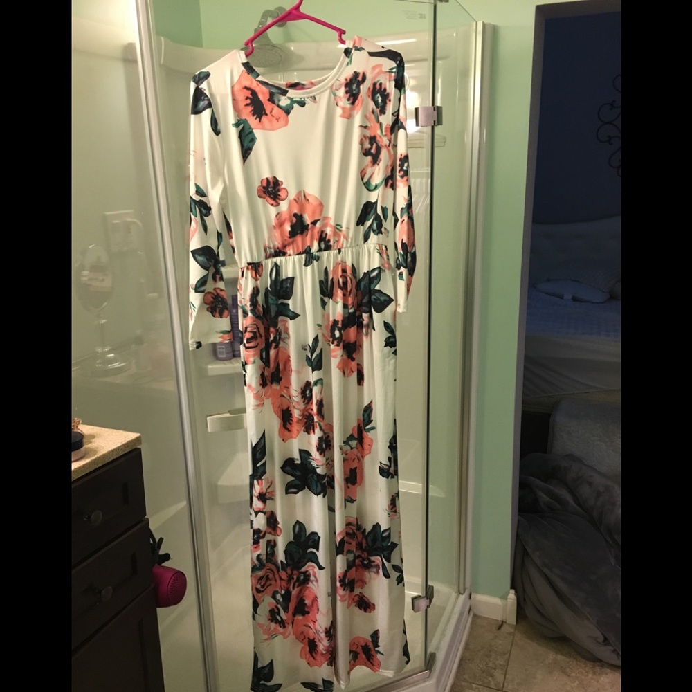 Maternity dress